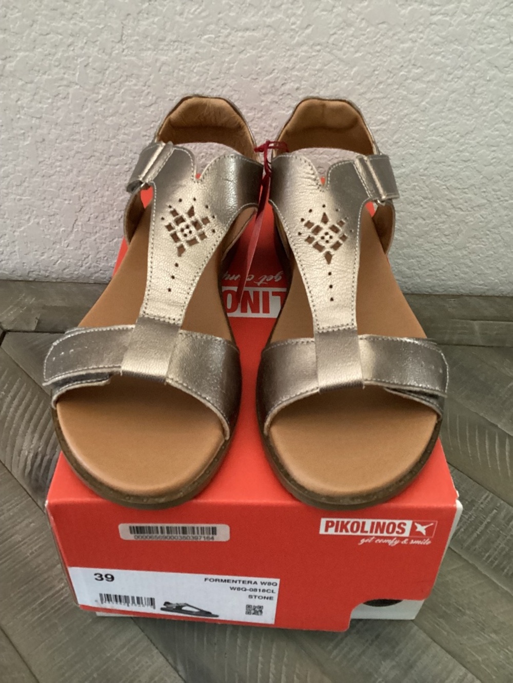 PIKOLINOS Formentera Sandal (Women) 8.5US / 39EU